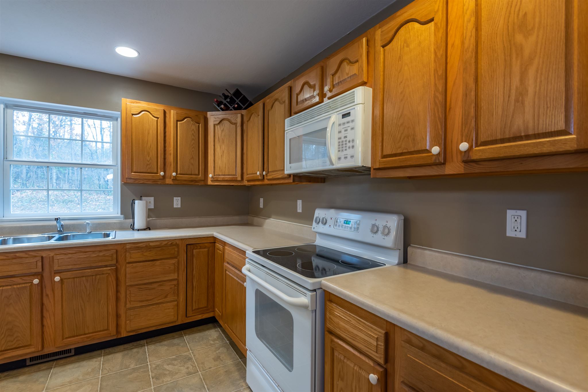 4322 North Rindle Lane Bloomington, IN 47404 - Photo 13 of 28 Gallery Image 13