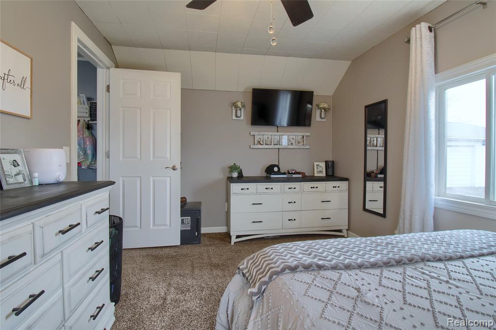 13974 Carleton West Road Carleton, MI 48117 - Photo 14 of 64
