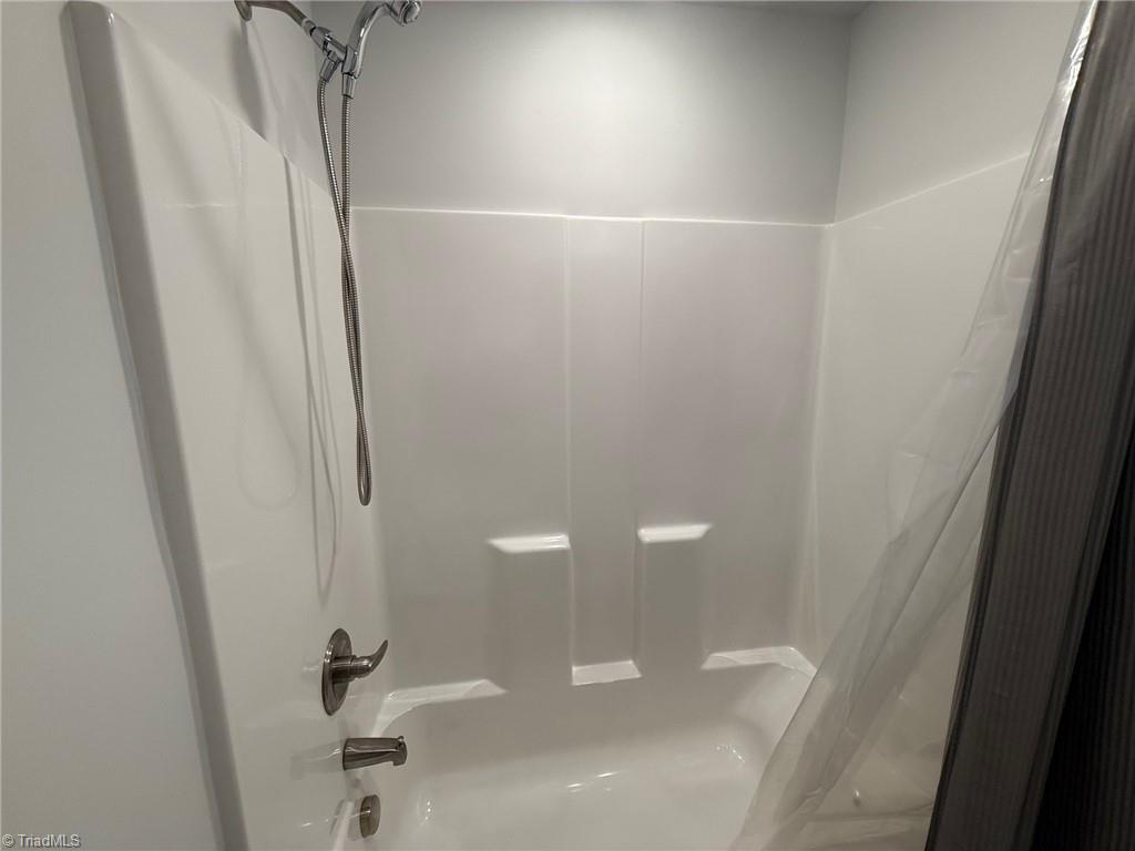 5506 Glad Acres Road Pfafftown, NC 27040 - Photo 15 of 30