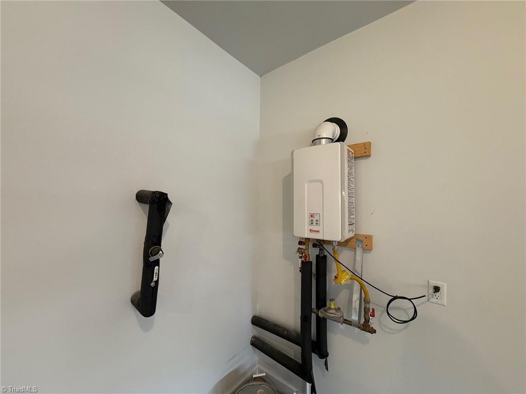 5506 Glad Acres Road Pfafftown, NC 27040 - Photo 26 of 30