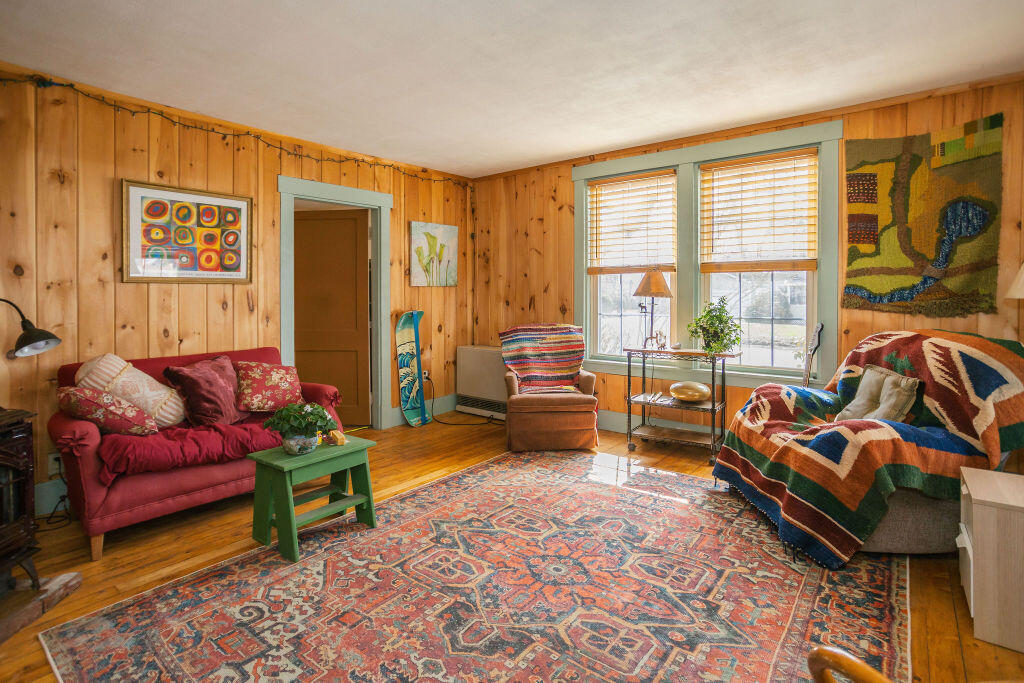 140 Maple Avenue Farmington, ME 04938 - Photo 2 of 56 taylor-kaminsky-photo-1