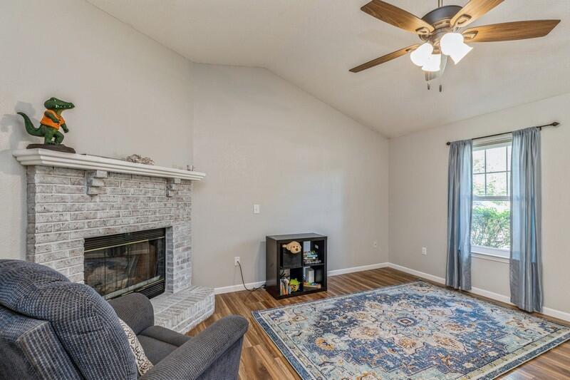 4807 Young Road Crestview, FL 32539 - Photo 7 of 29 Gallery Image 7