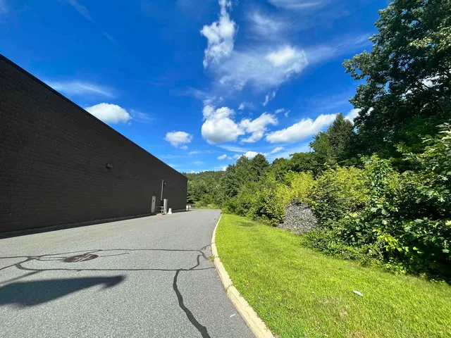 $600,000 | 0 Off First Street, Claremont, NH 03743