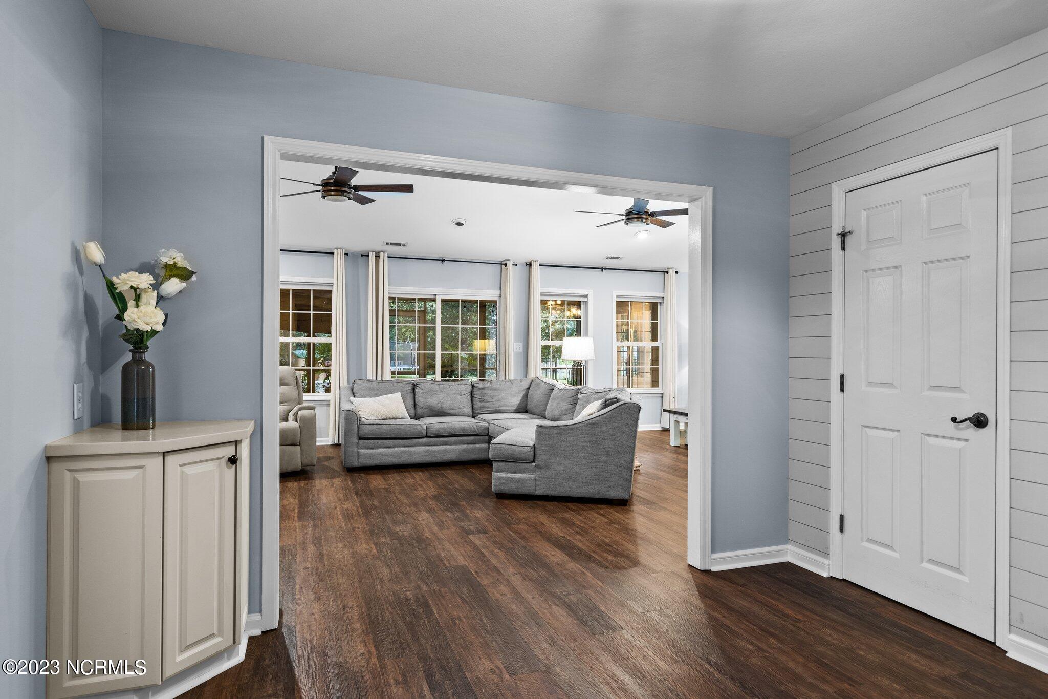 107 Shady Path Cedar Point, NC 28584 - Photo 23 of 60 20-web-or-mls-_S3A8200
