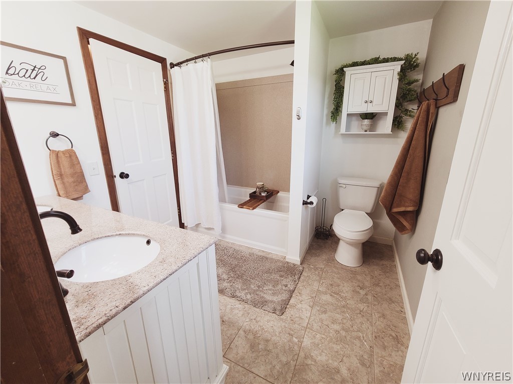 45 Deerpath Drive Lancaster, NY 14086 - Photo 13 of 17