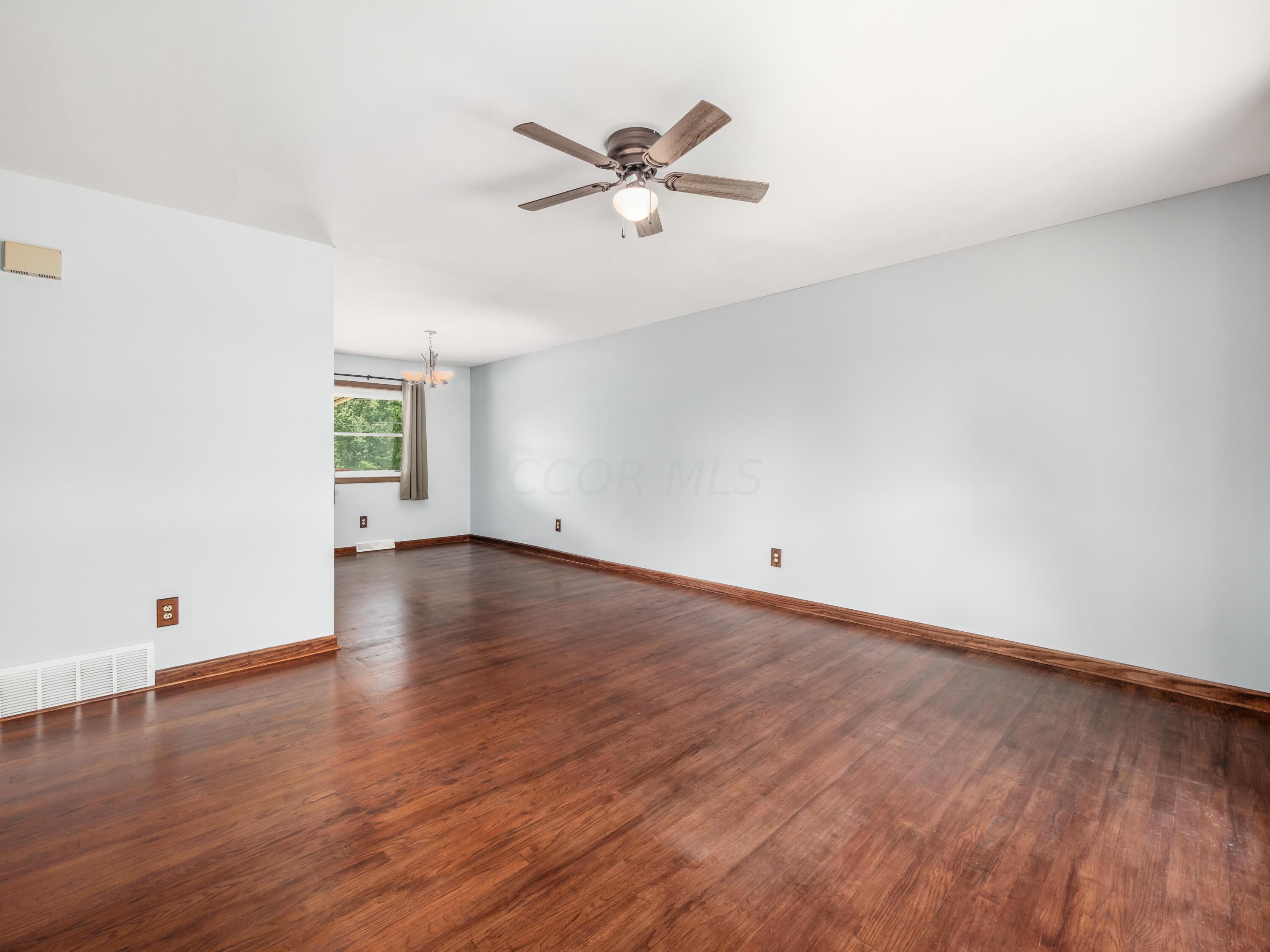 10458 Shields Road Ostrander, OH 43061 - Photo 5 of 34 5