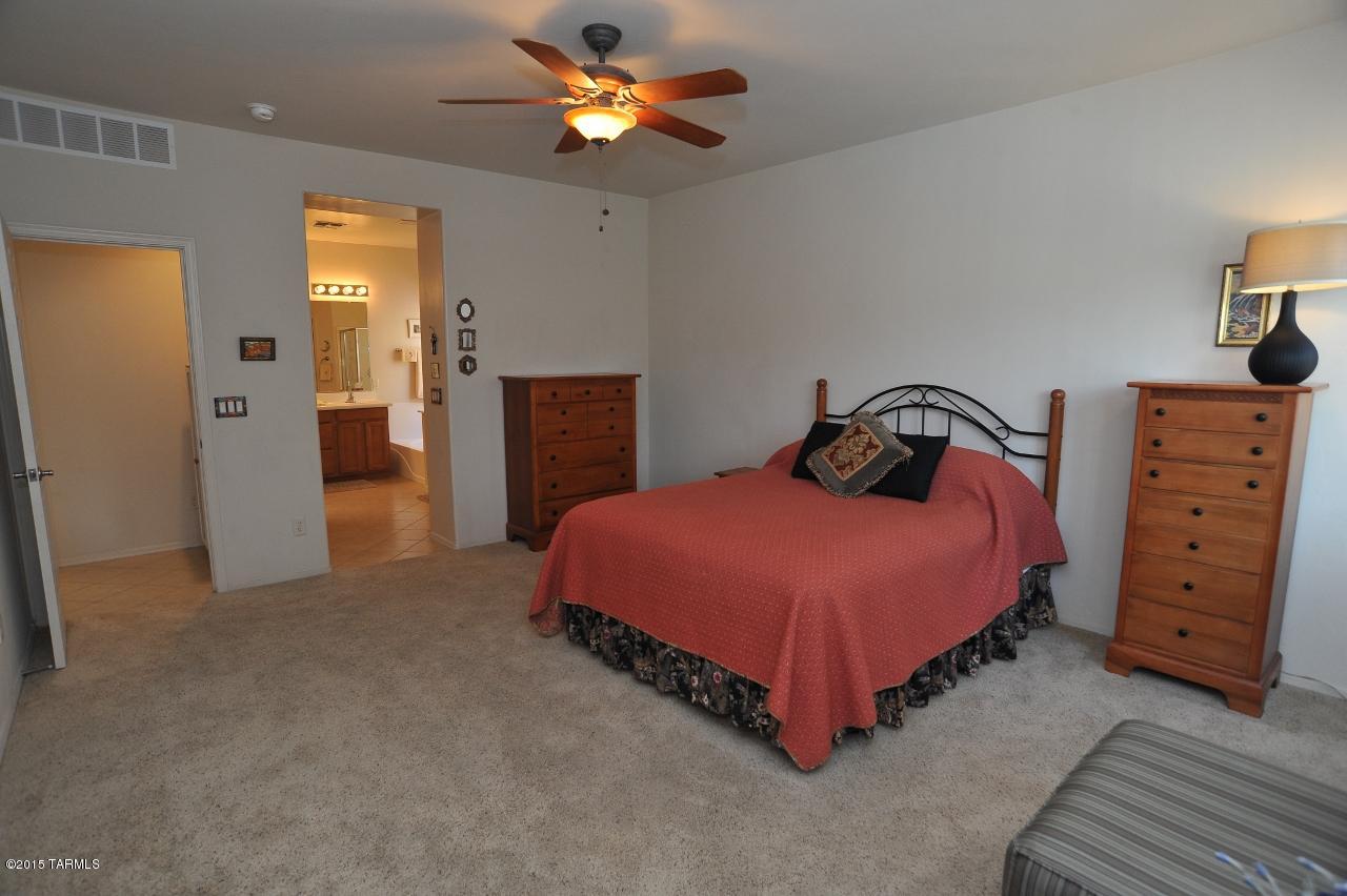 11764 North Sage Brook Road Tucson, AZ 85737 - Photo 20 of 32
