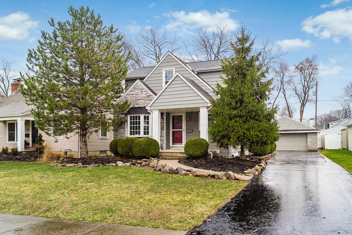 142 East Beaumont Road Columbus, OH 43214 - Photo 3 of 43 Gallery Image 3