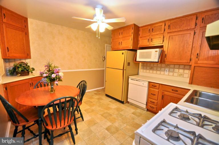 3108 Greenmead Road Windsor Mill, MD 21244 - Photo 16 of 19 Kitchen