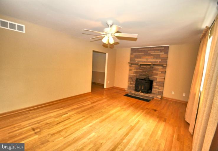 3108 Greenmead Road Windsor Mill, MD 21244 - Photo 7 of 19 Living Room
