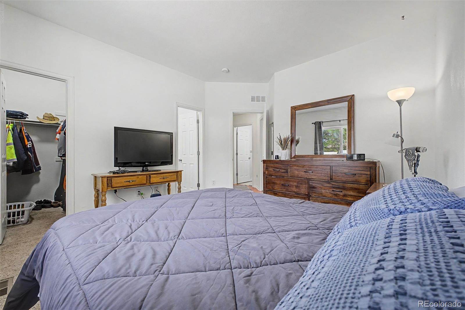409 Dee Road Johnstown, CO 80534 - Photo 20 of 38