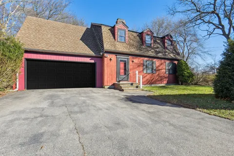 $550,000 | 16 Green Avenue, Stonington, CT 06379