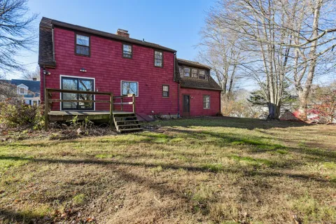 $550,000 | 16 Green Avenue, Stonington, CT 06379