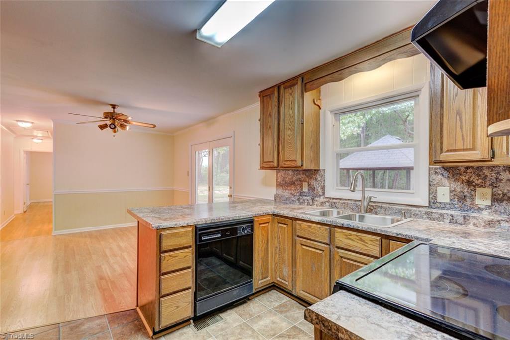 161 Huffines Mill Road Reidsville, NC 27320 - Photo 3 of 30 Gallery Image 3