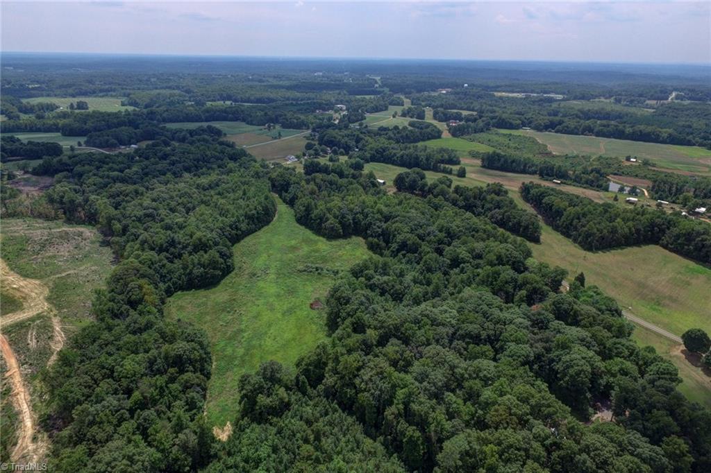 161 Huffines Mill Road Reidsville, NC 27320 - Photo 8 of 30 Gallery Image 8