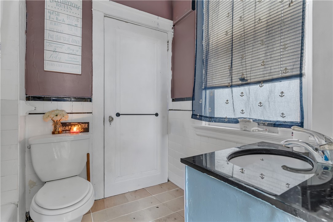 236 Broadway Providence, RI 02903 - Photo 25 of 38