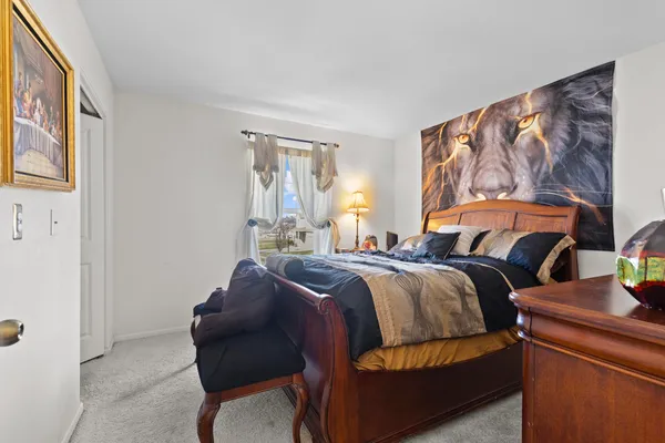 $425,000 | 9502 West Parkland Court, Milwaukee, WI 53224