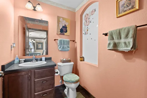$425,000 | 9502 West Parkland Court, Milwaukee, WI 53224