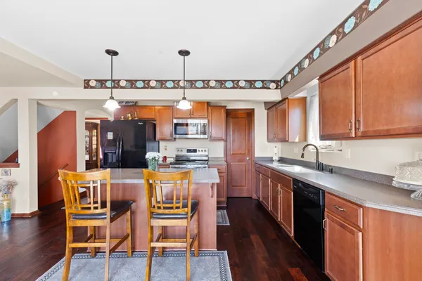 $425,000 | 9502 West Parkland Court, Milwaukee, WI 53224