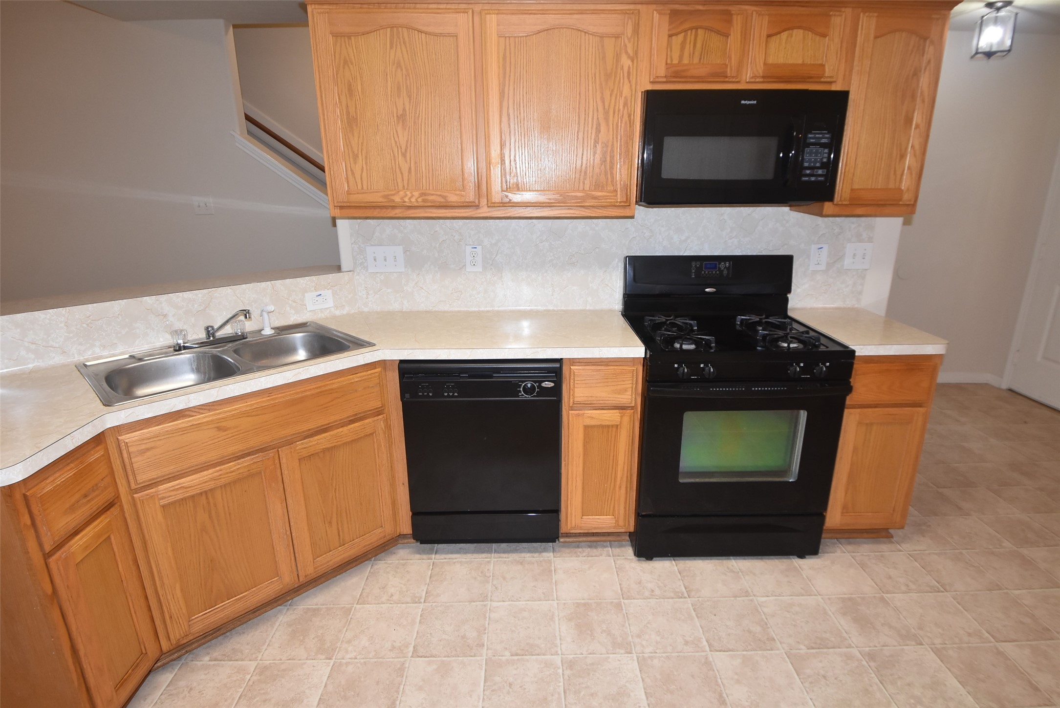 1035 Junction Court Rosenberg, TX 77471 - Photo 9 of 30