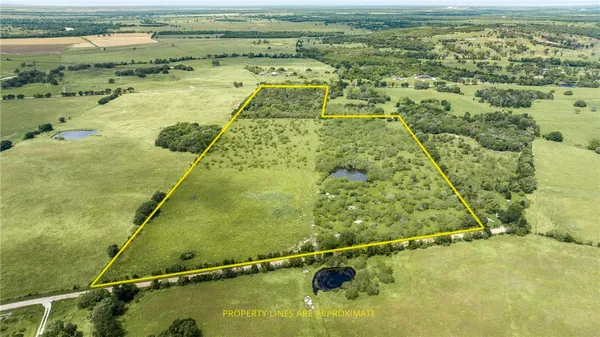 $391,500 | 2117 St Marlin Tx 76661, Marlin, TX 76661