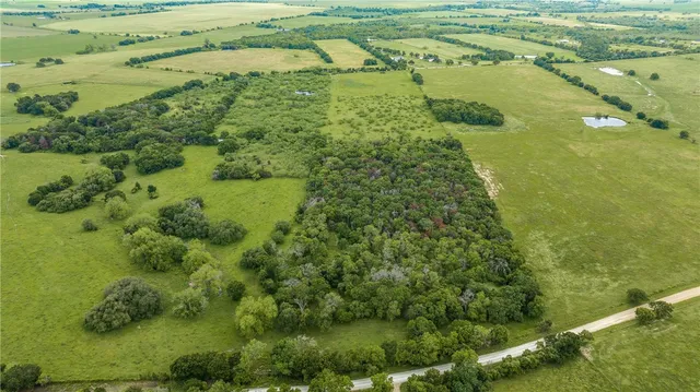 $391,500 | 2117 St Marlin Tx 76661, Marlin, TX 76661