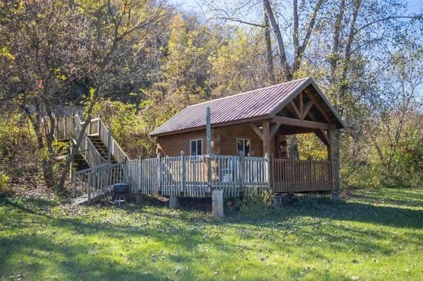 $89,999 | 855 Us Highway 61, Readstown, WI 54652