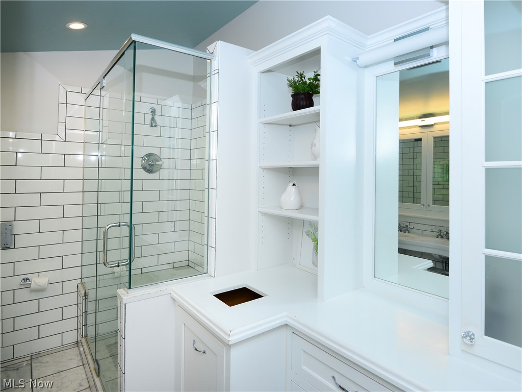 568 Solon Road Chagrin Falls, OH 44022 - Photo 28 of 35 Gallery Image 28