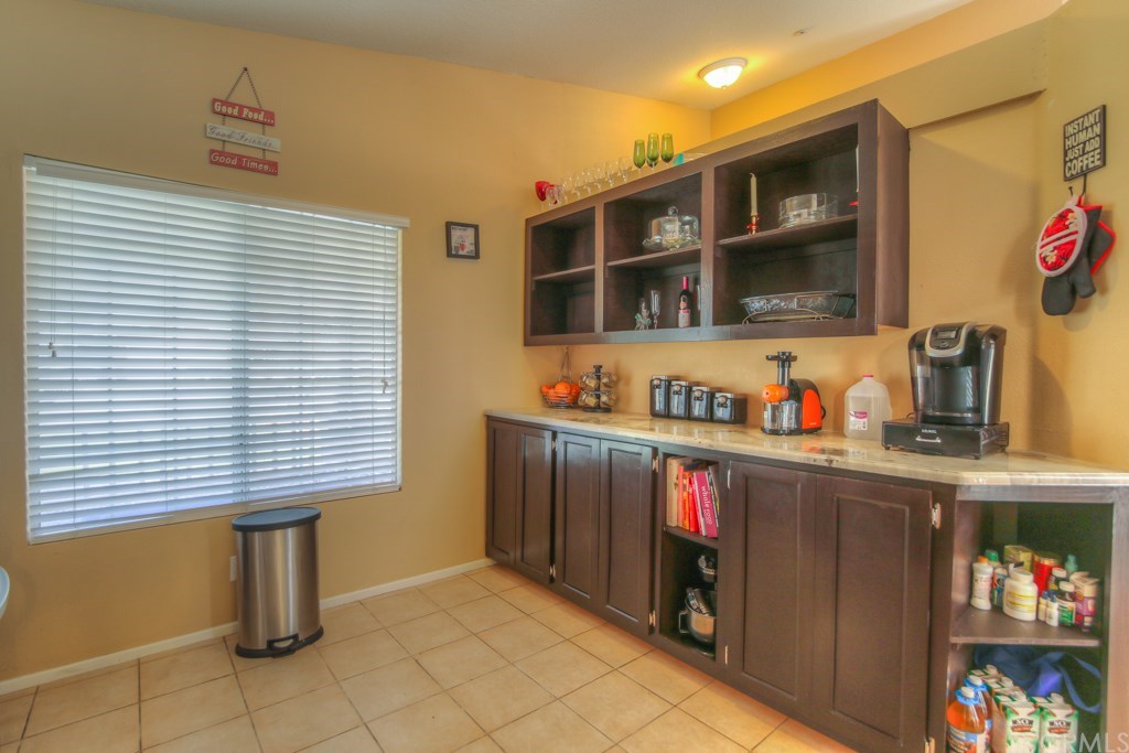 27865 Norwood Street Highland, CA 92346 - Photo 11 of 30