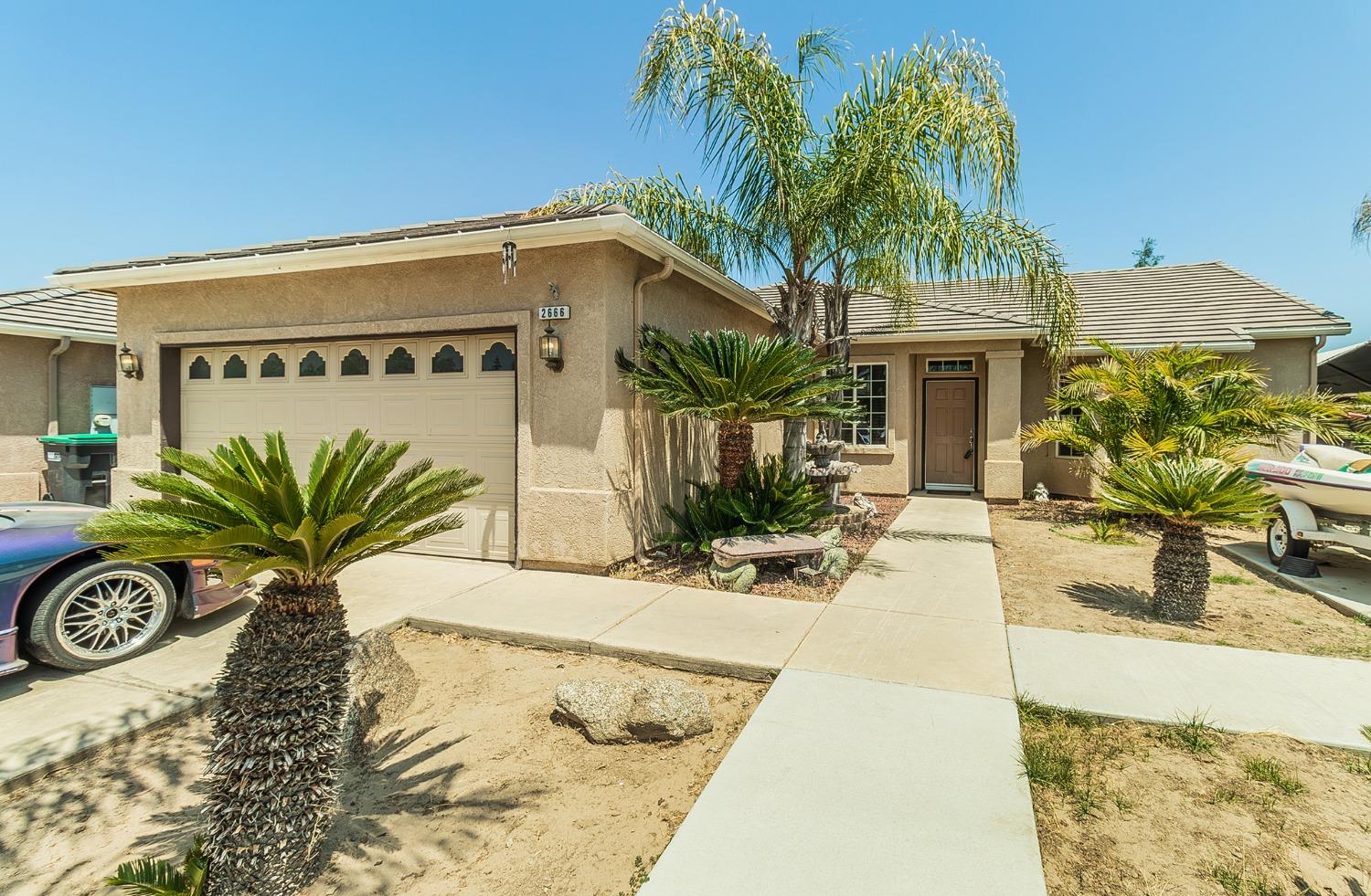 2666 Tammy Street Selma, CA 93662 - Photo 1 of 22 a view of a entryway front of house