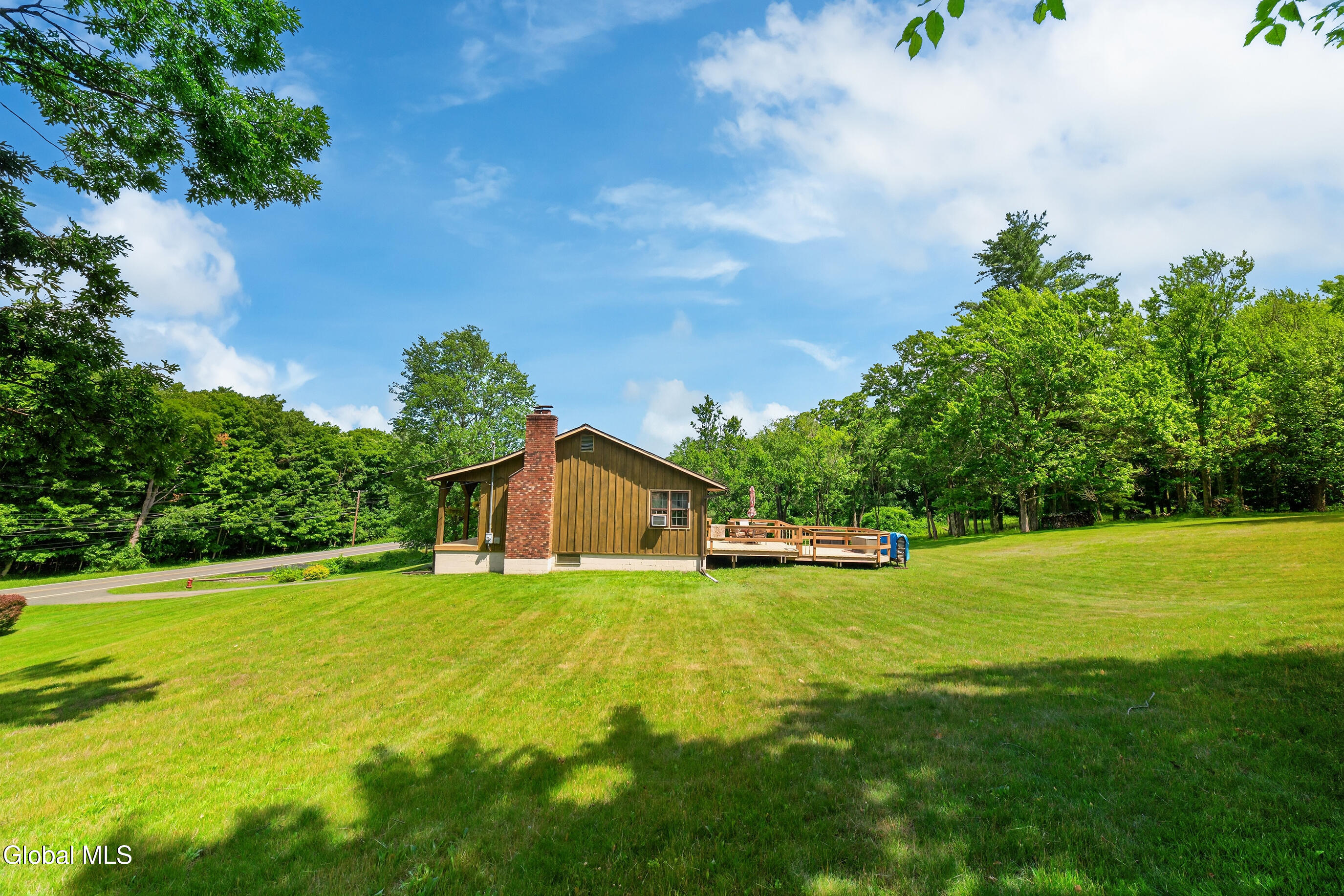 337 Quackenbush Road Princetown, NY 12306 - Photo 4 of 49 005-337-Quackenbush-Road-Schenectady-NY-