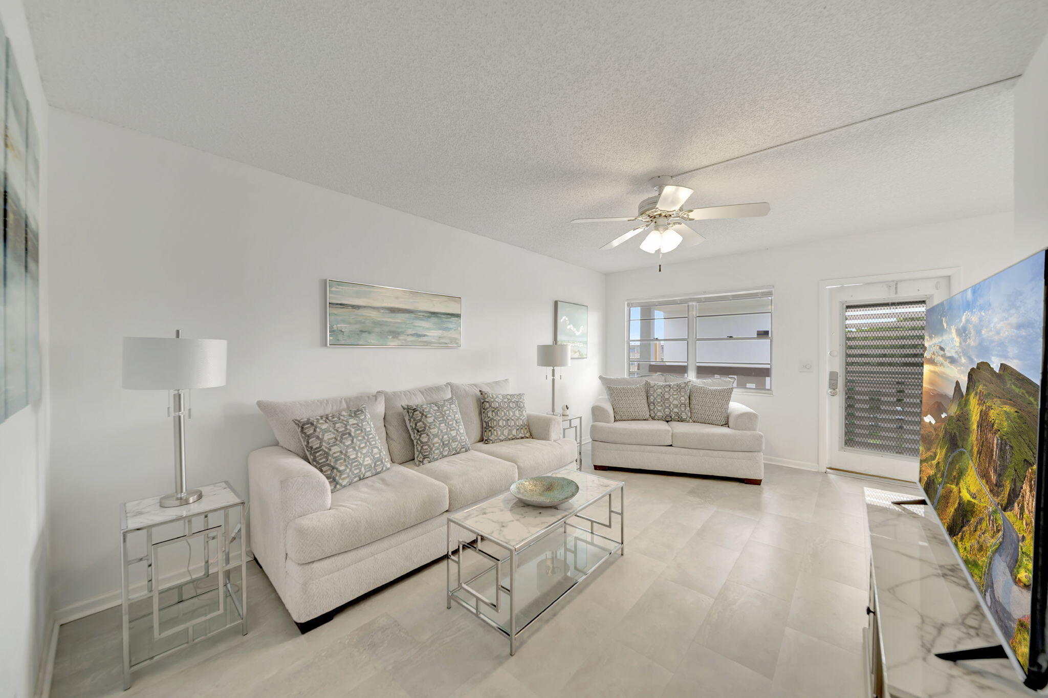 4039 Rexford A, Unit C Boca Raton, FL 33434 - Photo 18 of 87 Turnkey. Lakefront. Ready to enjoy