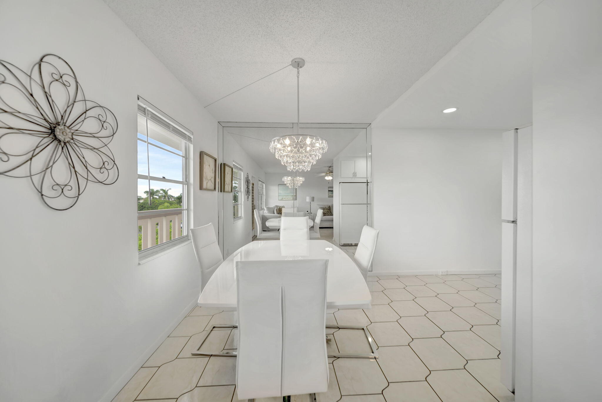4039 Rexford A, Unit C Boca Raton, FL 33434 - Photo 9 of 87 Natural light pours in