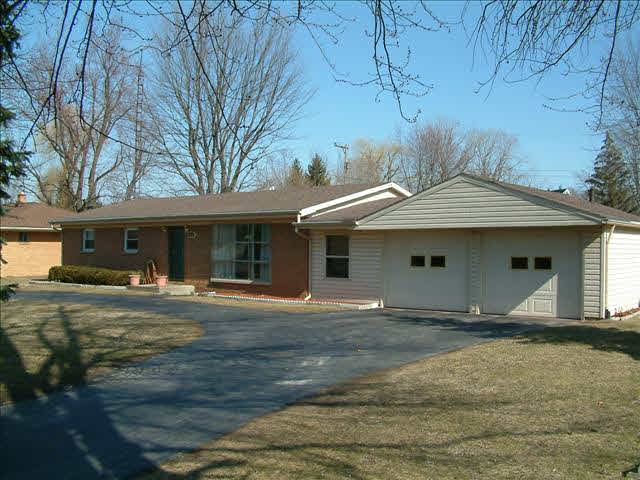 7600 Jackman Road Temperance, MI 48182 - Photo 1 of 19 7600 Jackman