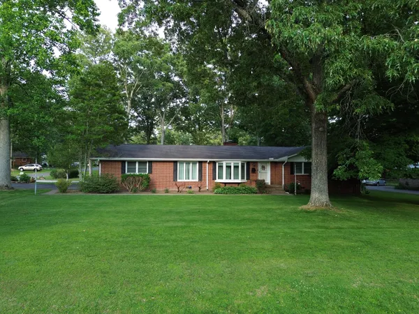 $375,000 | 222 Crestwood Drive, Tullahoma, TN 37388