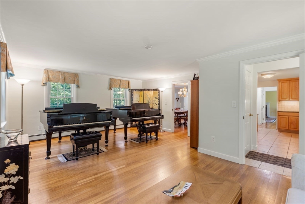 113 Newbridge Road Sudbury, MA 01776 - Photo 19 of 42