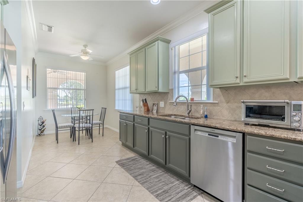 8300 Josefa Way Naples, FL 34114 - Photo 18 of 50