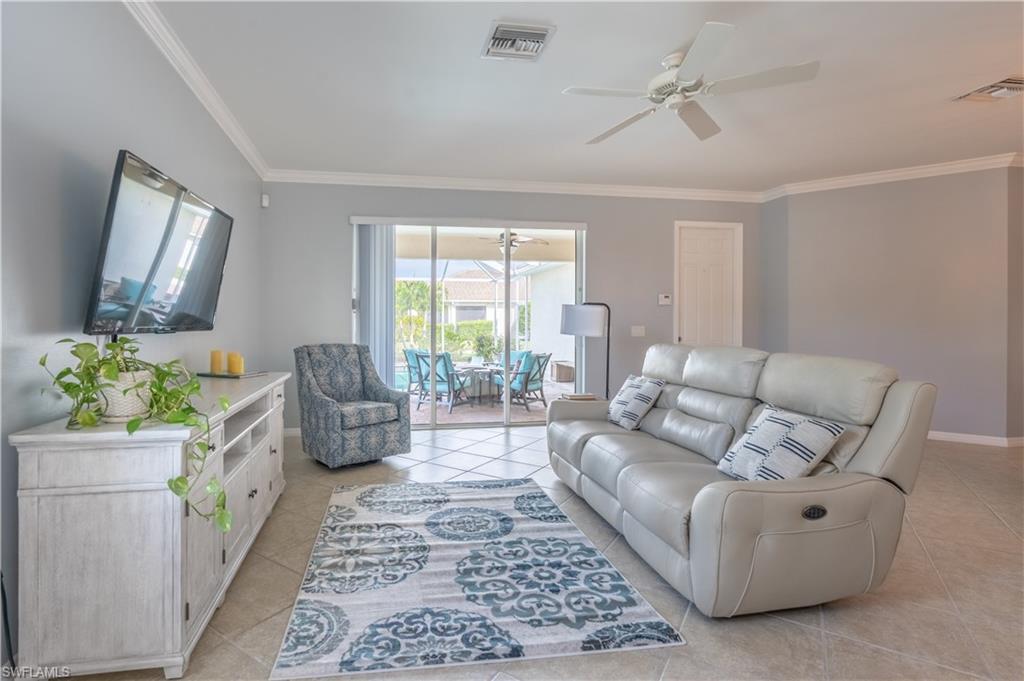 8300 Josefa Way Naples, FL 34114 - Photo 8 of 50