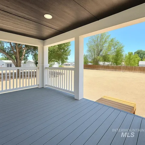 $325,000 | 320 East Arthur Avenue, Glenns Ferry, ID 83623