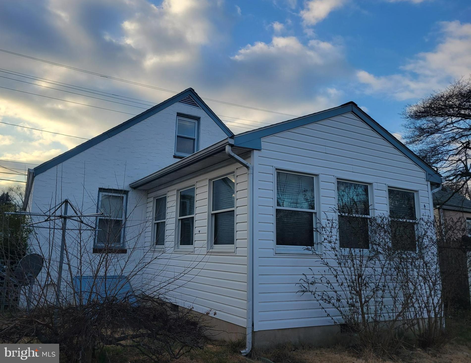 308 Centerville Road Wilmington, DE 19808 - Photo 4 of 35 14 X 16 Family Room