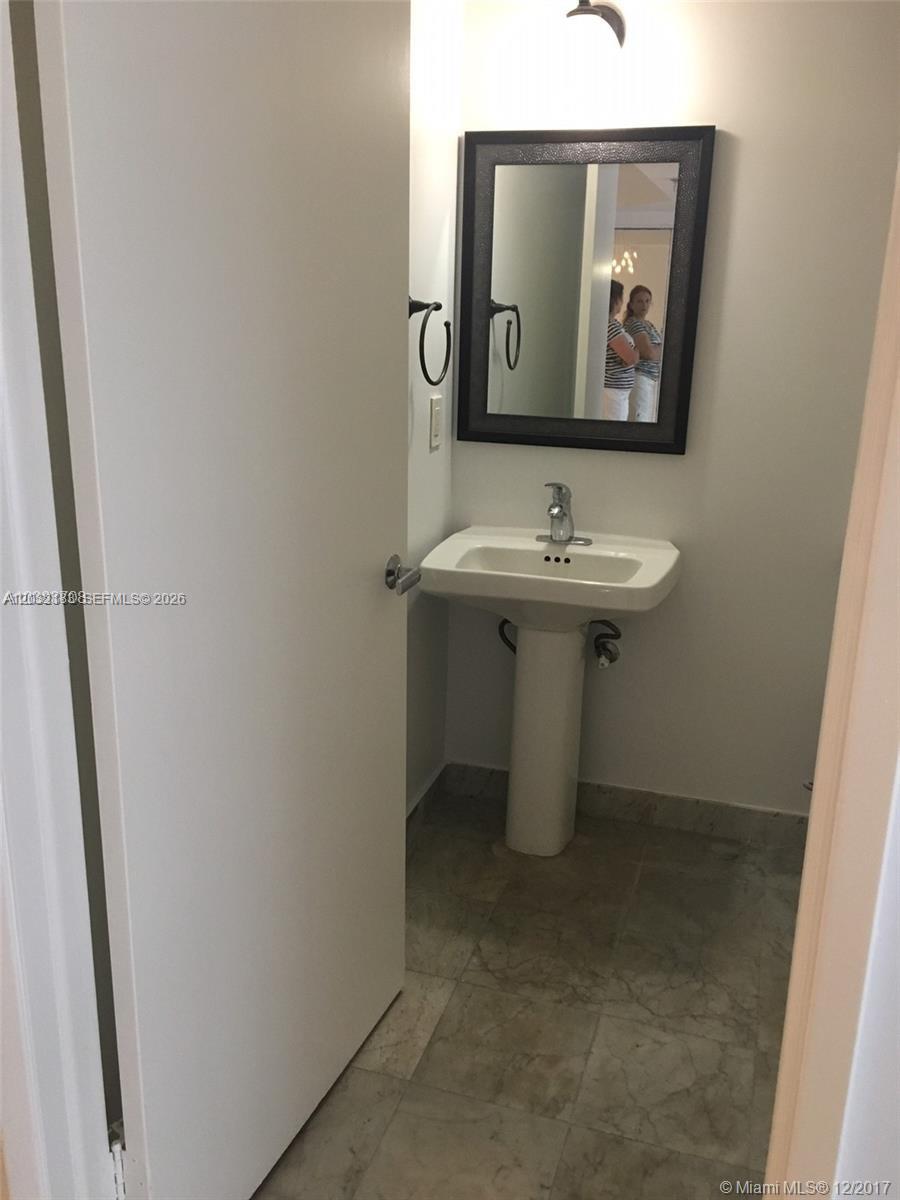 9341 Collins Avenue, Unit 1006 Surfside, FL 33154 - Photo 13 of 16