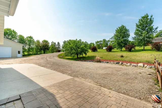 $350,000 | 29487 Riverview Road, Fergus Falls, MN 56537