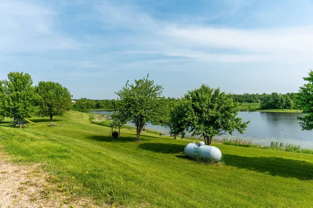 $350,000 | 29487 Riverview Road, Fergus Falls, MN 56537