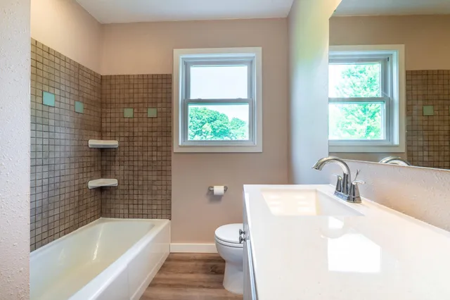 $350,000 | 29487 Riverview Road, Fergus Falls, MN 56537