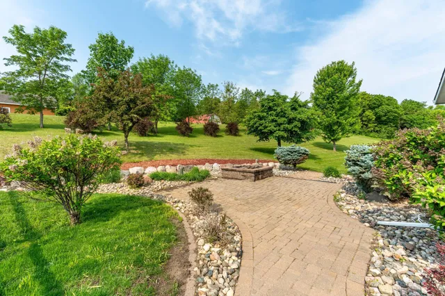 $350,000 | 29487 Riverview Road, Fergus Falls, MN 56537