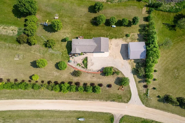 $350,000 | 29487 Riverview Road, Fergus Falls, MN 56537