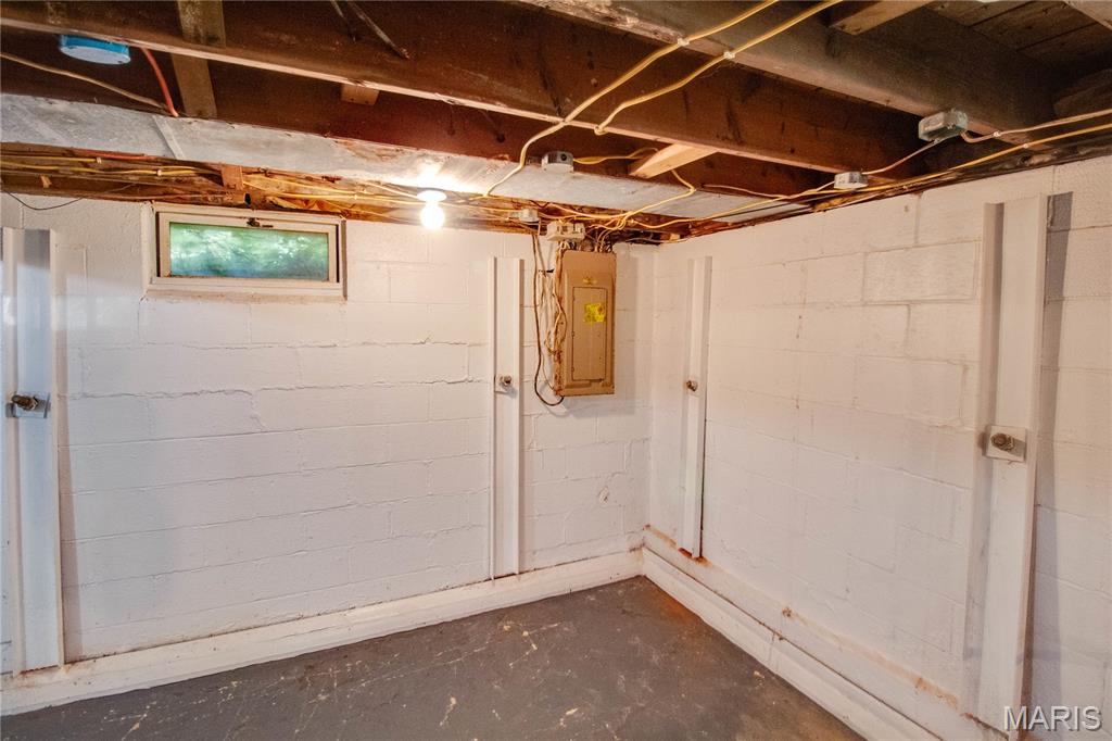 7220 Ingham Lane Godfrey, IL 62035 - Photo 23 of 31 Gallery Image 23