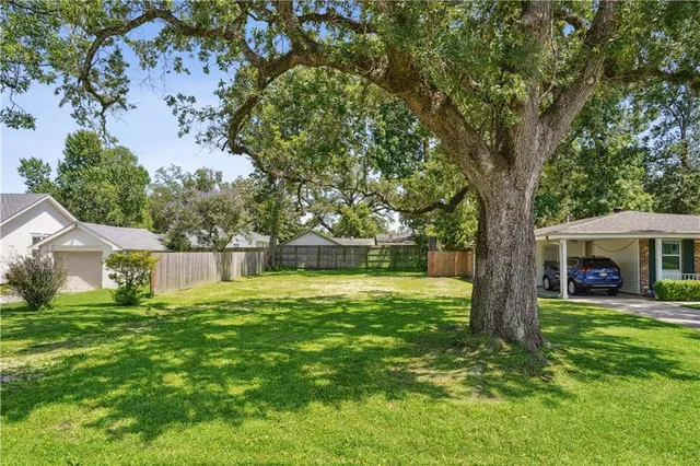 $249,999 | 617 Stewart Avenue, River Ridge, LA 70123