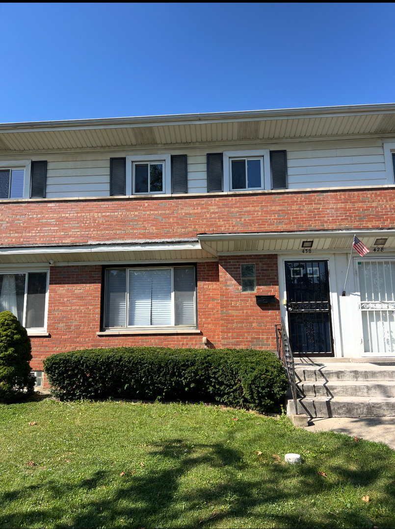 430 Oak Street Des Plaines, IL 60016 - Photo 1 of 16