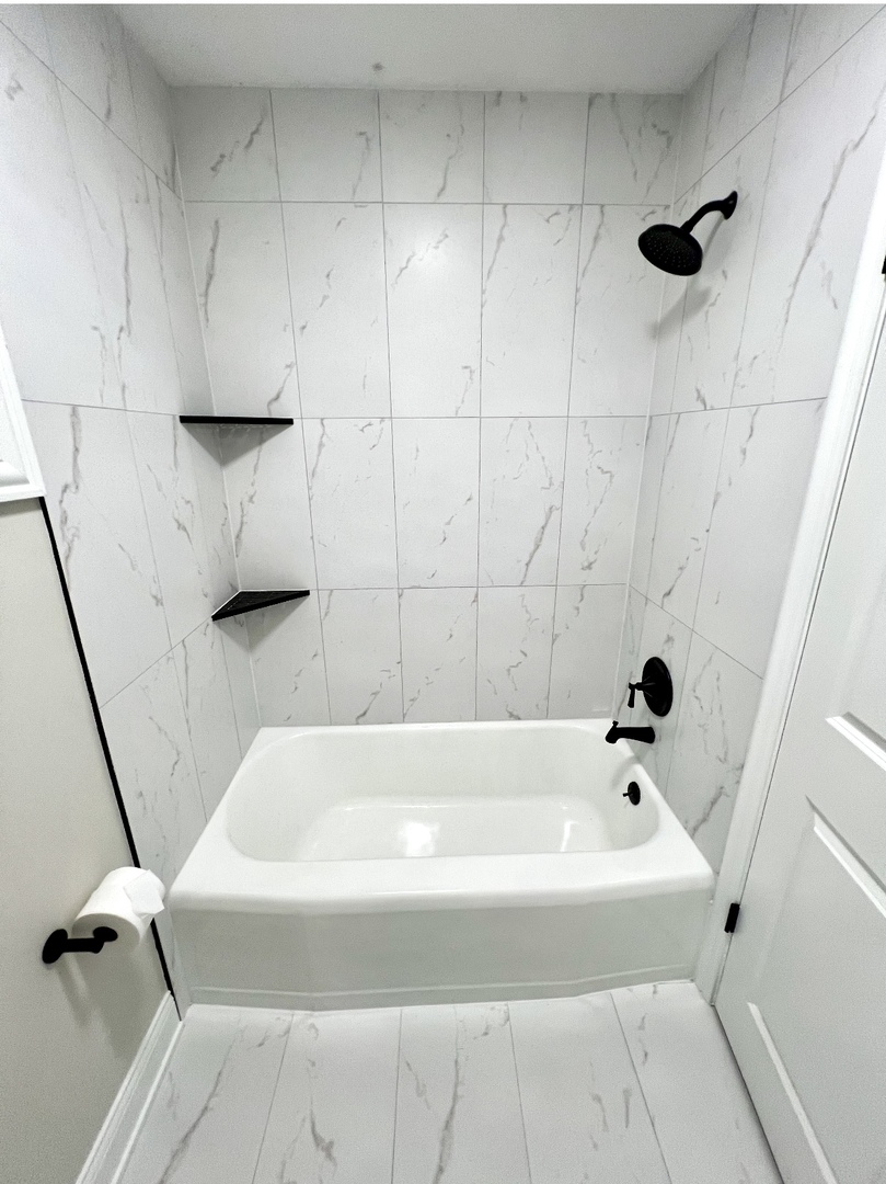 430 Oak Street Des Plaines, IL 60016 - Photo 10 of 16